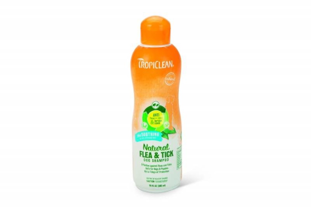 Tropiclean Vlooienshampoo + Verzachtend Tropiclean Vlooienshampoo + Verzachtend